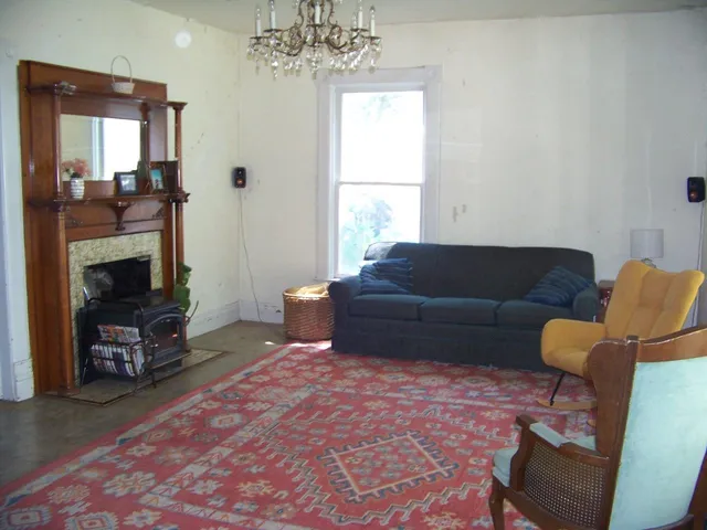 $287,500 | 203 East Brewster Street, Fairfield, WA 99012