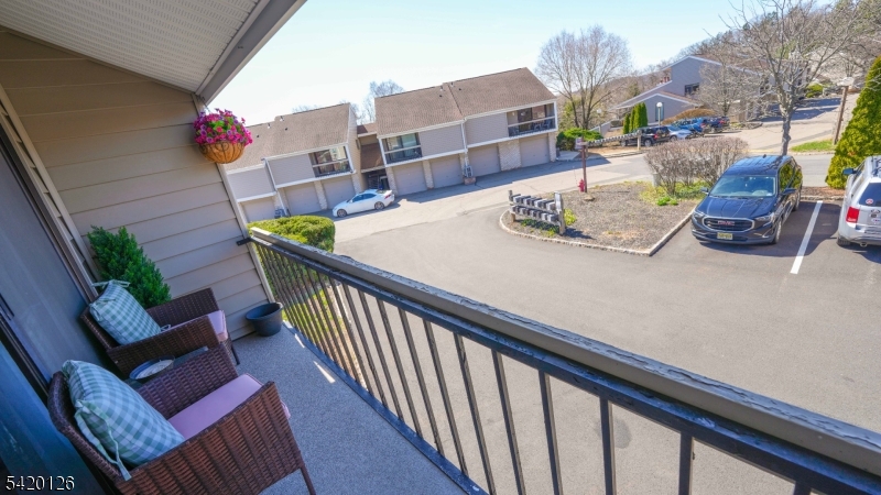 2 Crossway Clinton, NJ 08809 - Photo 22 of 23