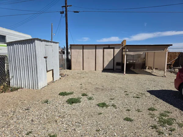 a view of a storage & utility room