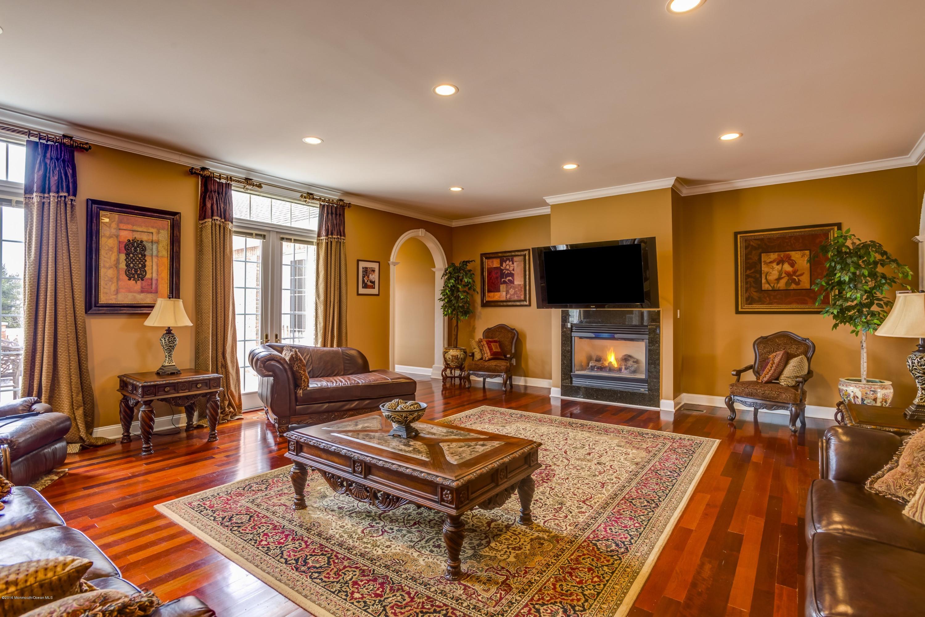 9 Embry Farm Road Marlboro, NJ 07746 - Photo 12 of 36 024_Family Room Off kitchen