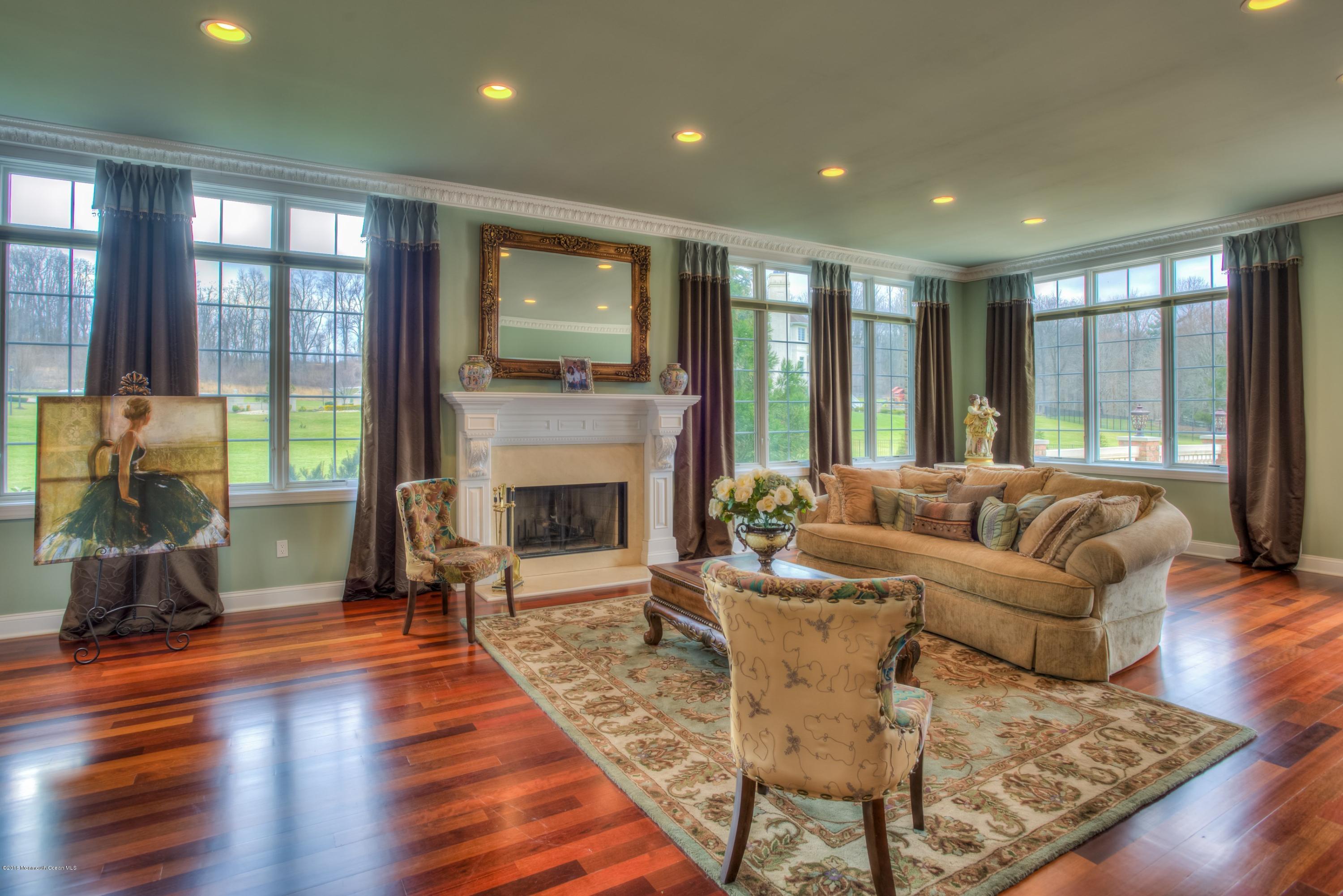 9 Embry Farm Road Marlboro, NJ 07746 - Photo 16 of 36 030_Conservatory