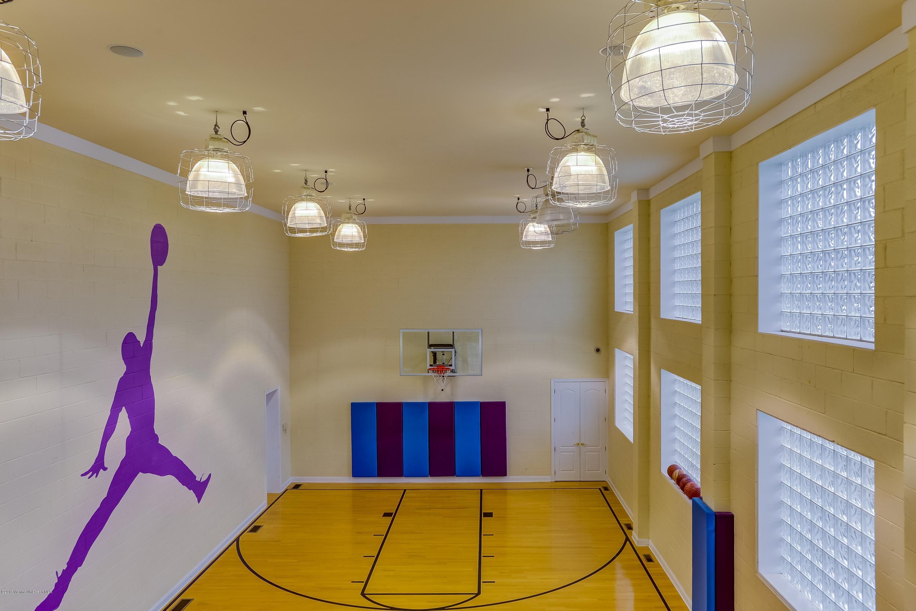 9 Embry Farm Road Marlboro, NJ 07746 - Photo 18 of 36 034_Basketball Court