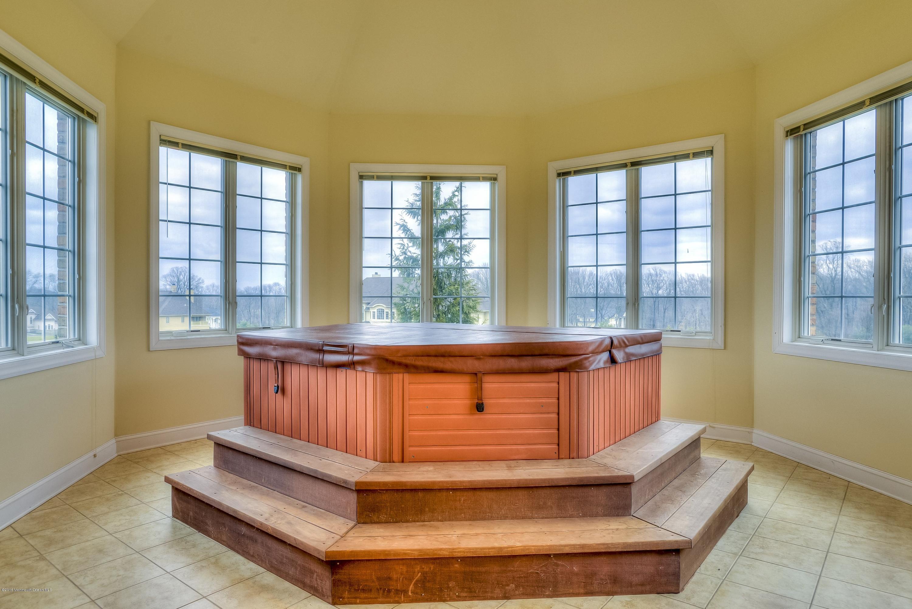 9 Embry Farm Road Marlboro, NJ 07746 - Photo 25 of 36 048_Loft Off Basketball Court