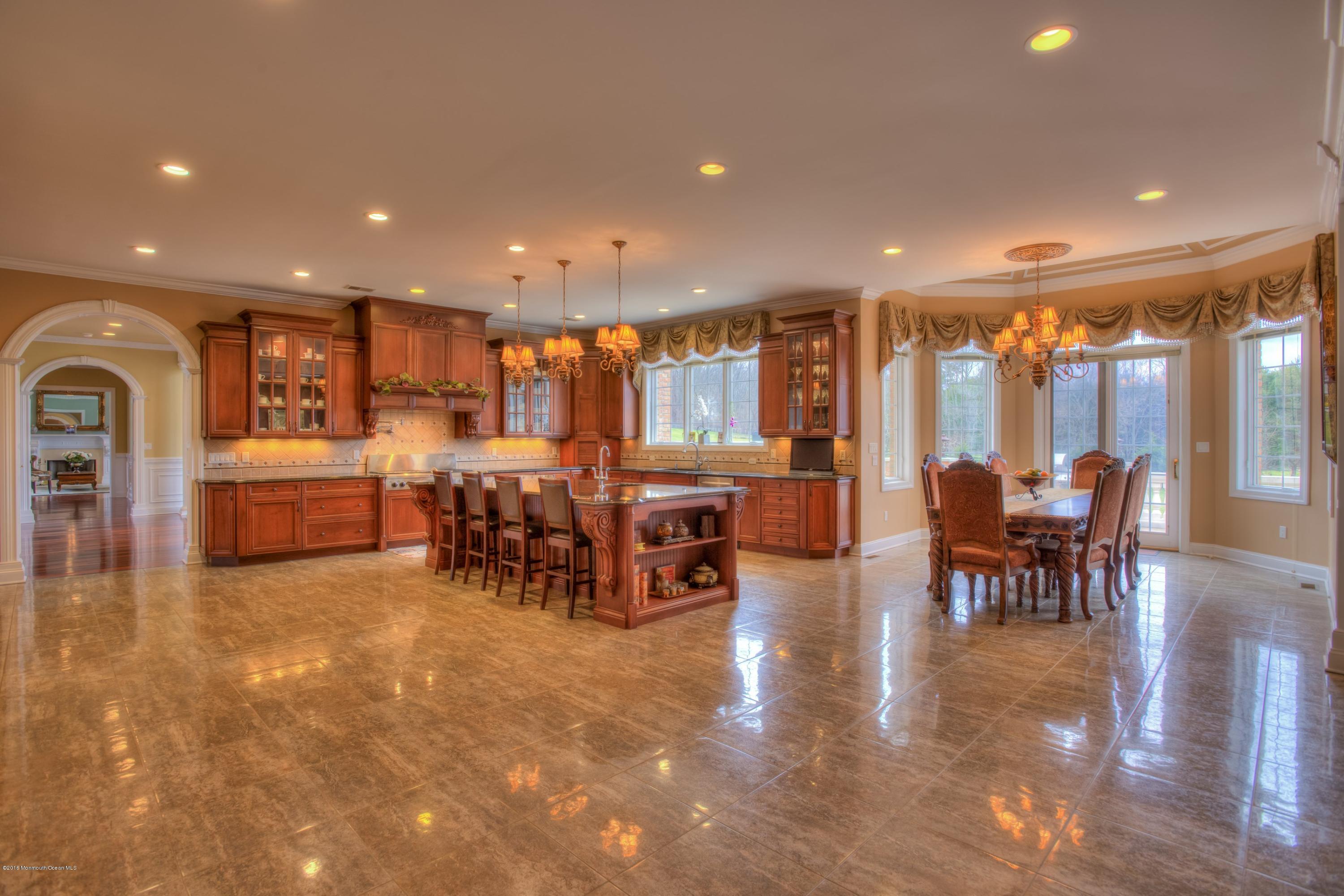 9 Embry Farm Road Marlboro, NJ 07746 - Photo 8 of 36 018_Kitchen