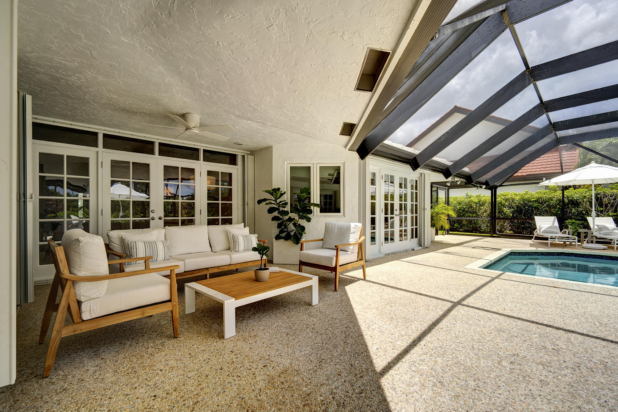 10252 Shireoaks Lane Boca Raton, FL 33498 - Photo 38 of 51 alfa35