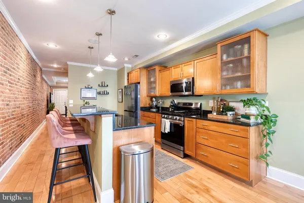 $3,400 | 908 South Linwood Avenue, Baltimore, MD 21224