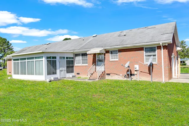 $265,000 | 1960 Edwards Fork Road, Scotland Neck, NC 27874