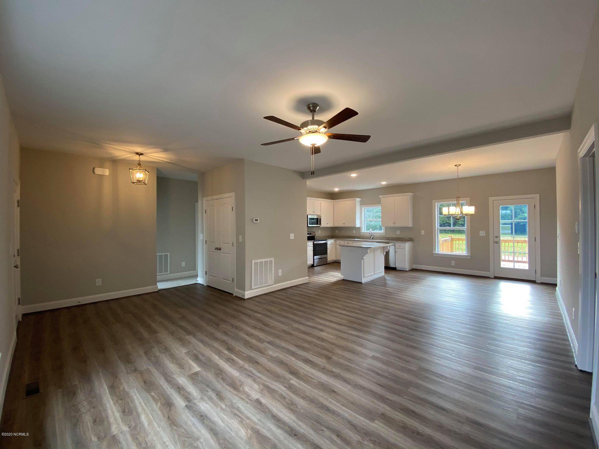 3963 Loop Road Nashville, NC 27856 - Photo 2 of 17 106349739_2688096251467536_6731049028808