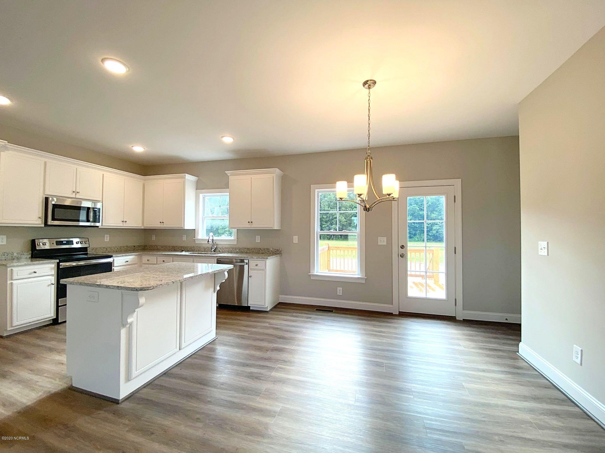 3963 Loop Road Nashville, NC 27856 - Photo 3 of 17 106531739_2934316930000033_3982311052848
