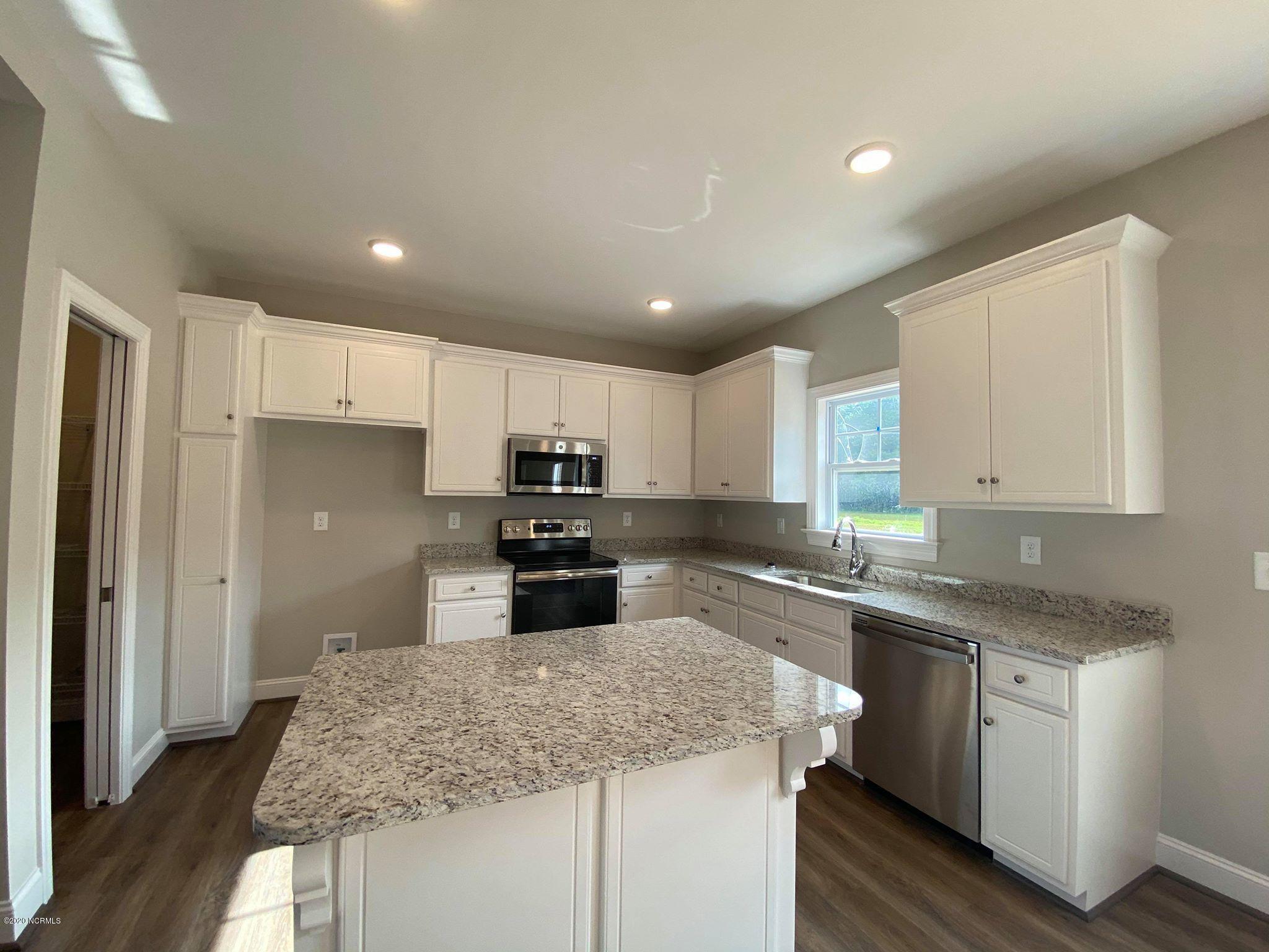 3963 Loop Road Nashville, NC 27856 - Photo 4 of 17 106300074_899068733929166_20214096355780