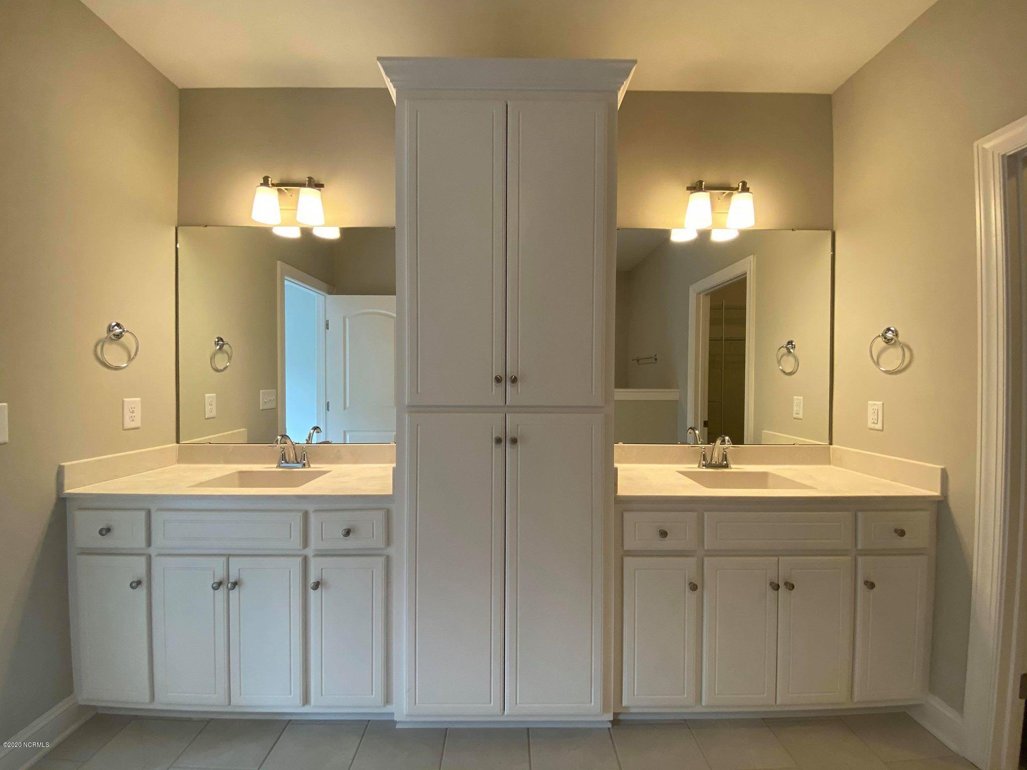 3963 Loop Road Nashville, NC 27856 - Photo 9 of 17 106507406_2665898726988849_4338965361289