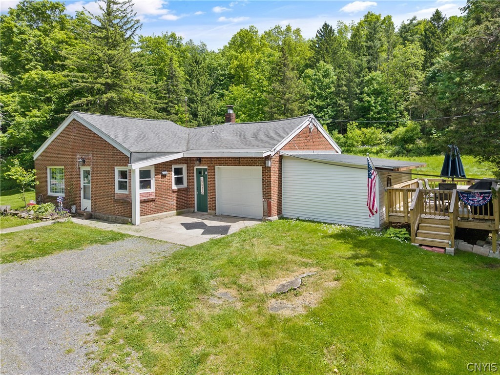2696 Lyons Road Camillus, NY 13031 - Photo 24 of 31