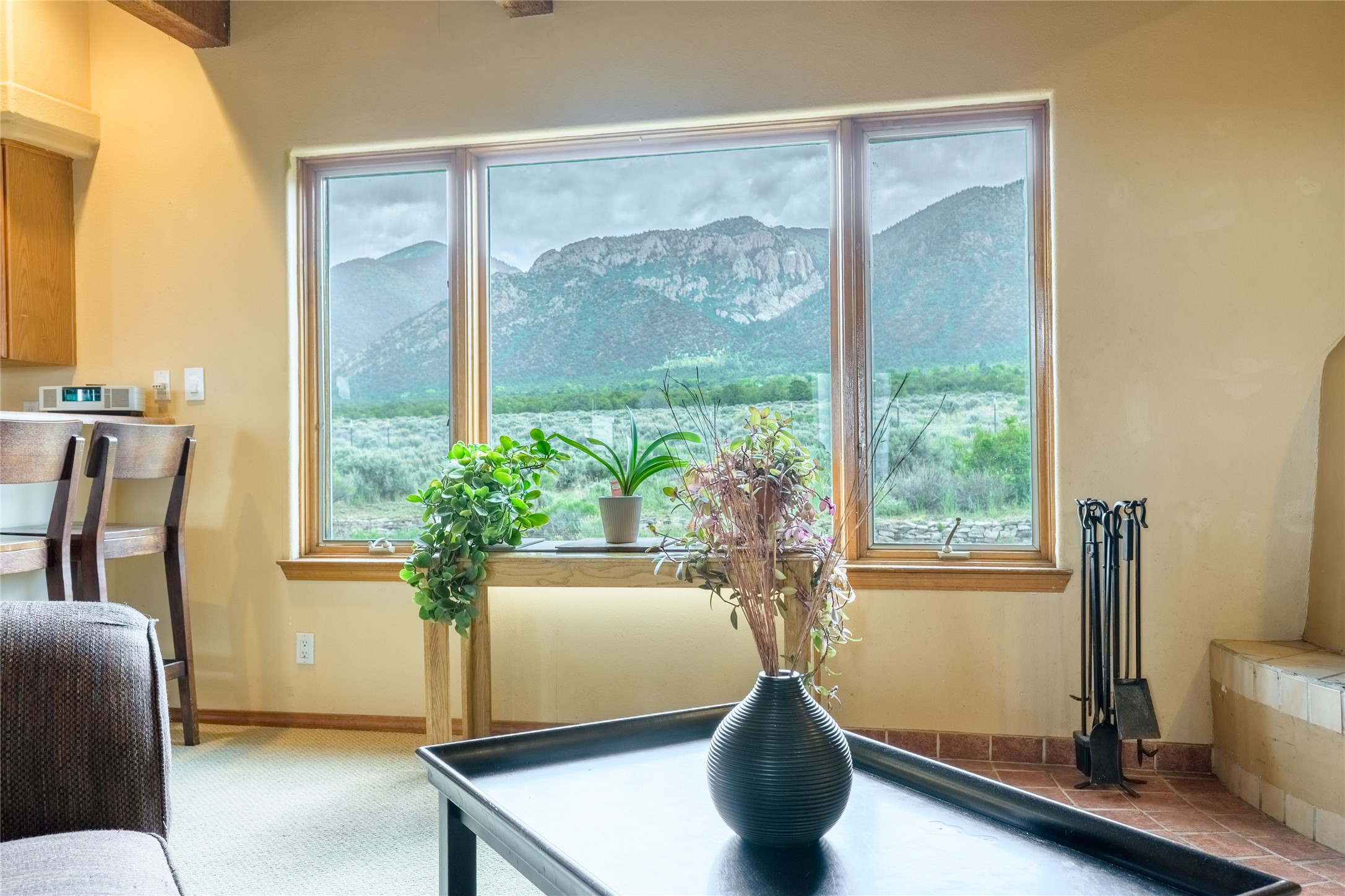 131 Quintana Road Cerro, NM 87519 - Photo 15 of 50
