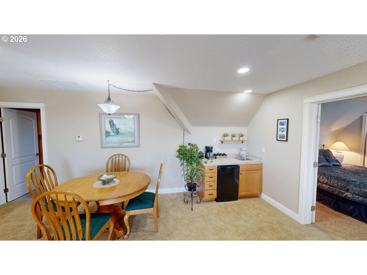 99290 Overlook Road Brookings, OR 97415 - Photo 28 of 42 Family Room