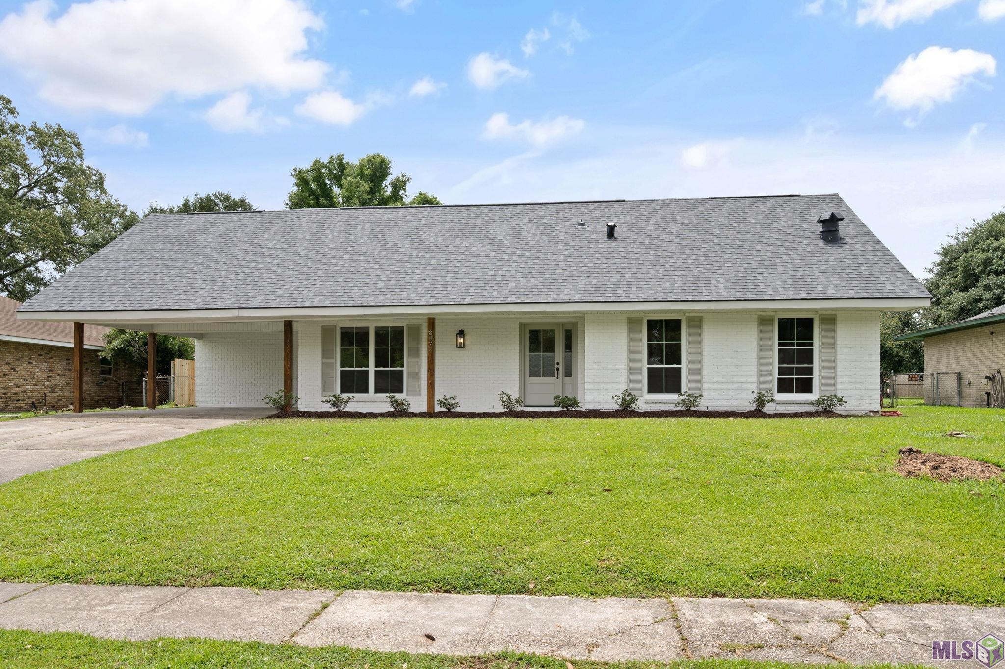 8872 Bayside Avenue Baton Rouge, LA 70806 - Photo 1 of 34
