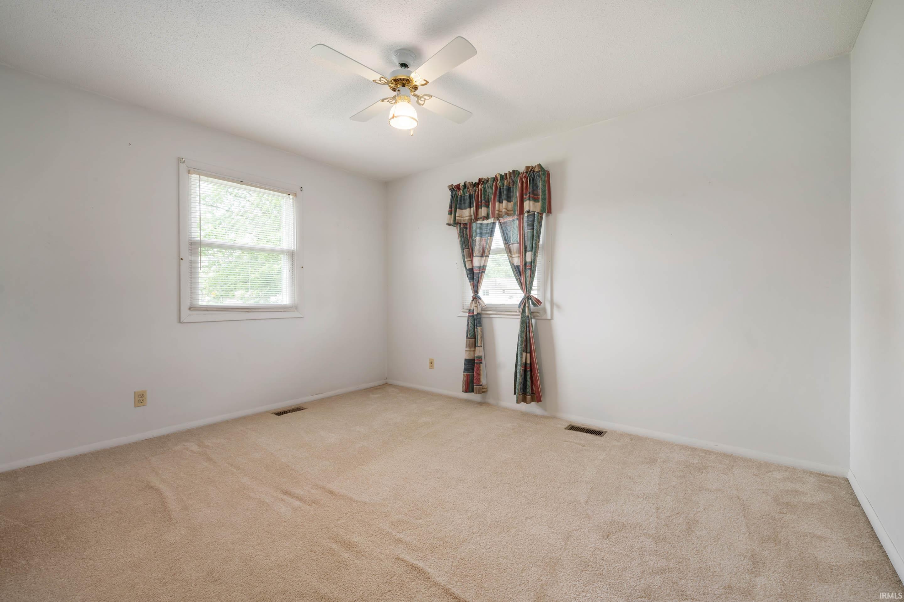 6507 East Piccadilly Road Muncie, IN 47303 - Photo 17 of 25 Gallery Image 17
