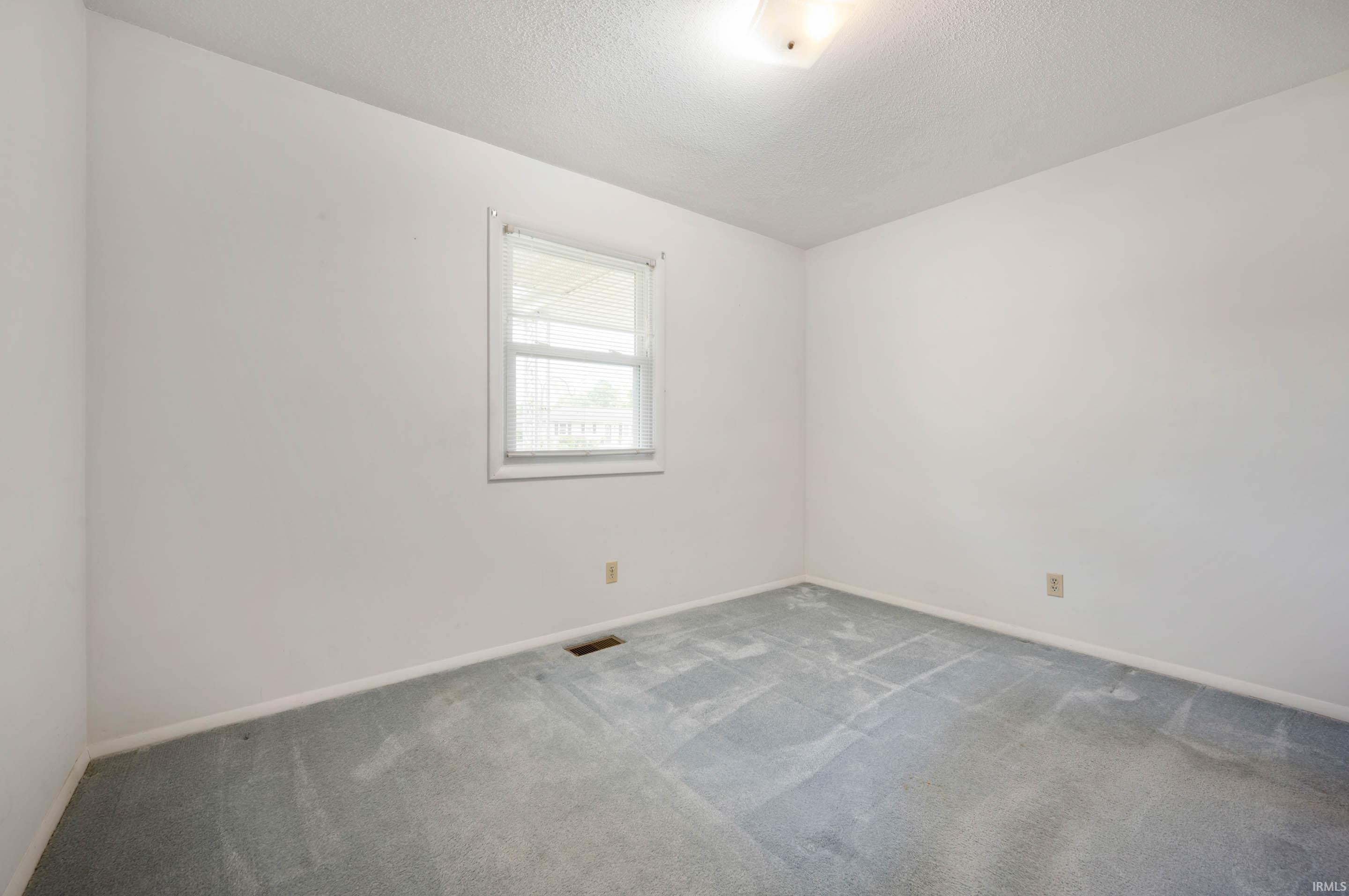 6507 East Piccadilly Road Muncie, IN 47303 - Photo 18 of 25 Gallery Image 18