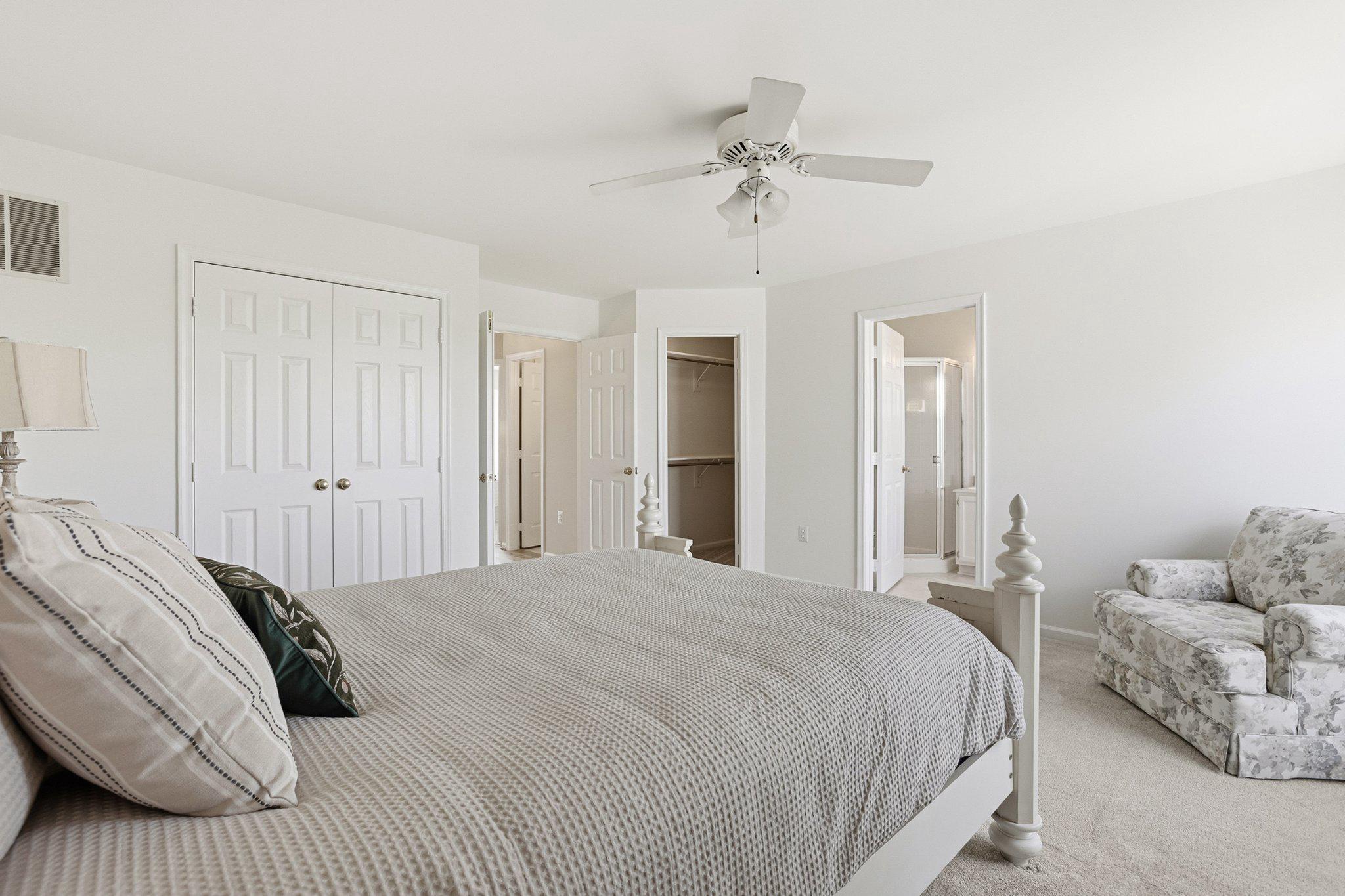 44100 Rising Sun Terrace Ashburn, VA 20147 - Photo 27 of 67 3rd floor Owners Suite with 2 large closets