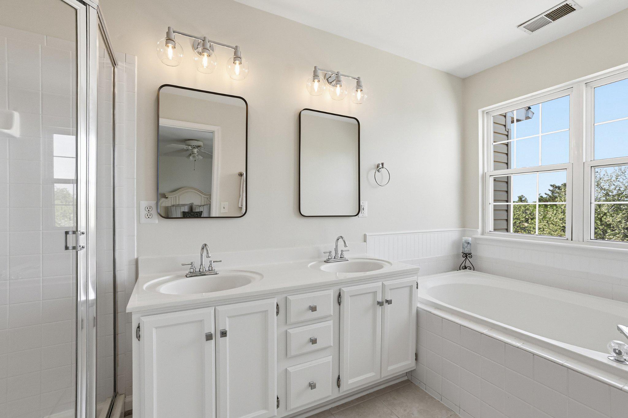 44100 Rising Sun Terrace Ashburn, VA 20147 - Photo 28 of 67 Luxury Bath off the Owners suite