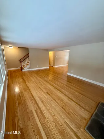 $2,300 | 2 Pinewood Court, Ballston, NY 12027
