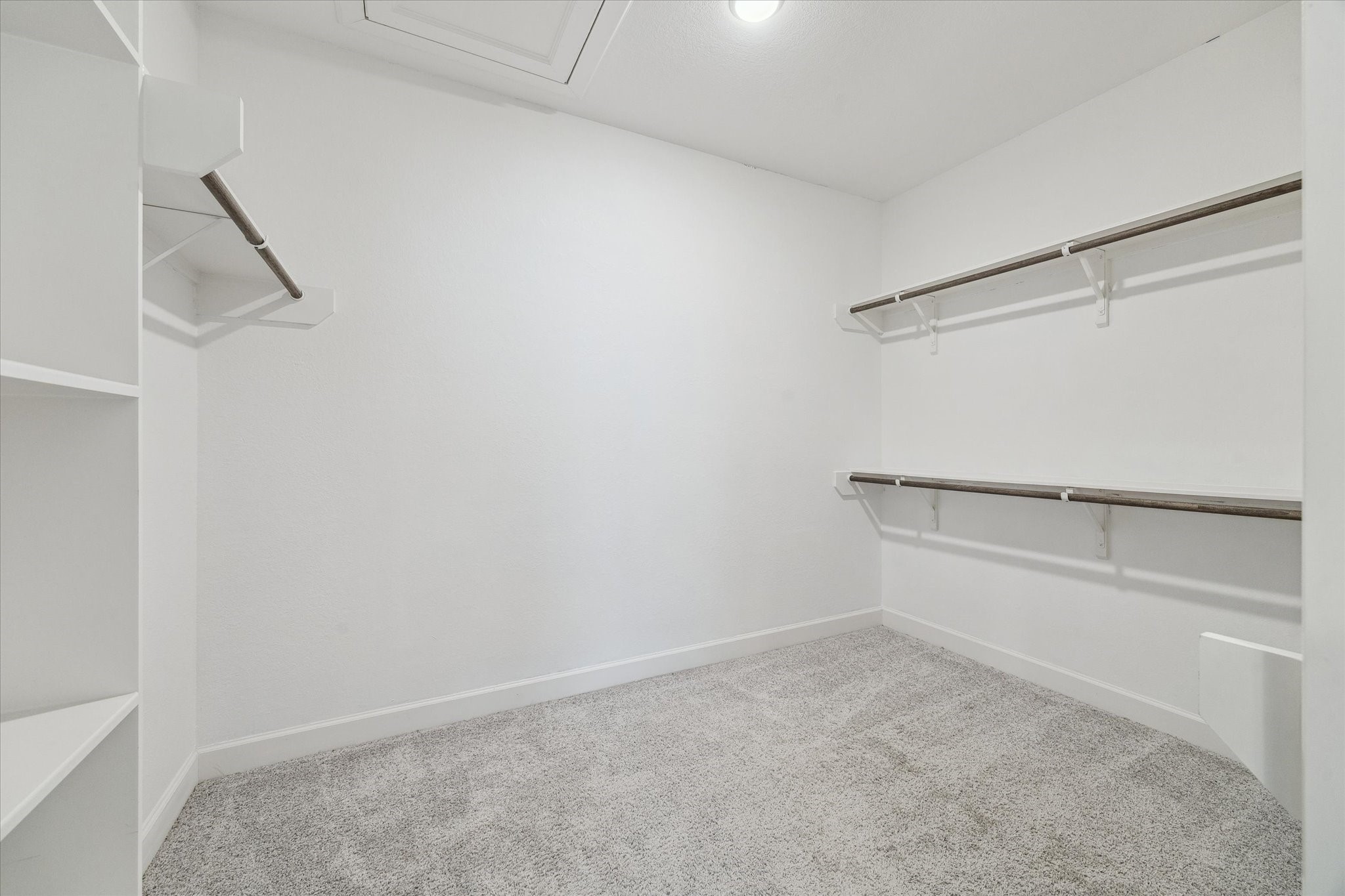 2714 Strathwood Lane Houston, TX 77082 - Photo 19 of 31 Primary walk-in closet with pocket door