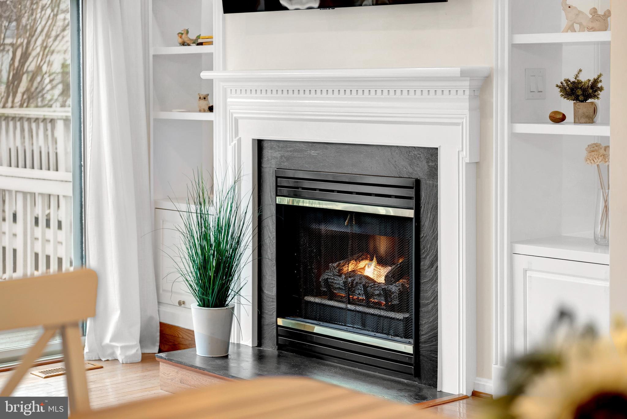 12027 Edgemere Circle Reston, VA 20190 - Photo 11 of 64