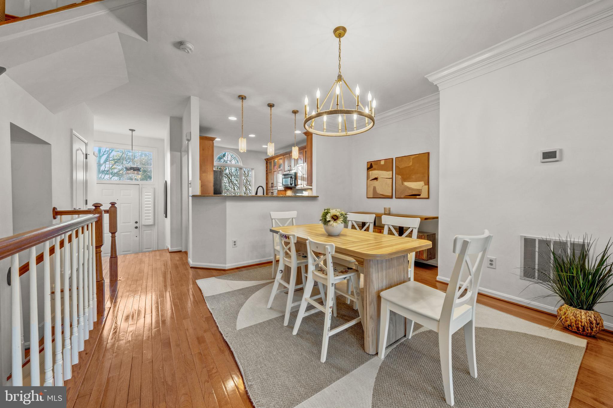 12027 Edgemere Circle Reston, VA 20190 - Photo 17 of 64