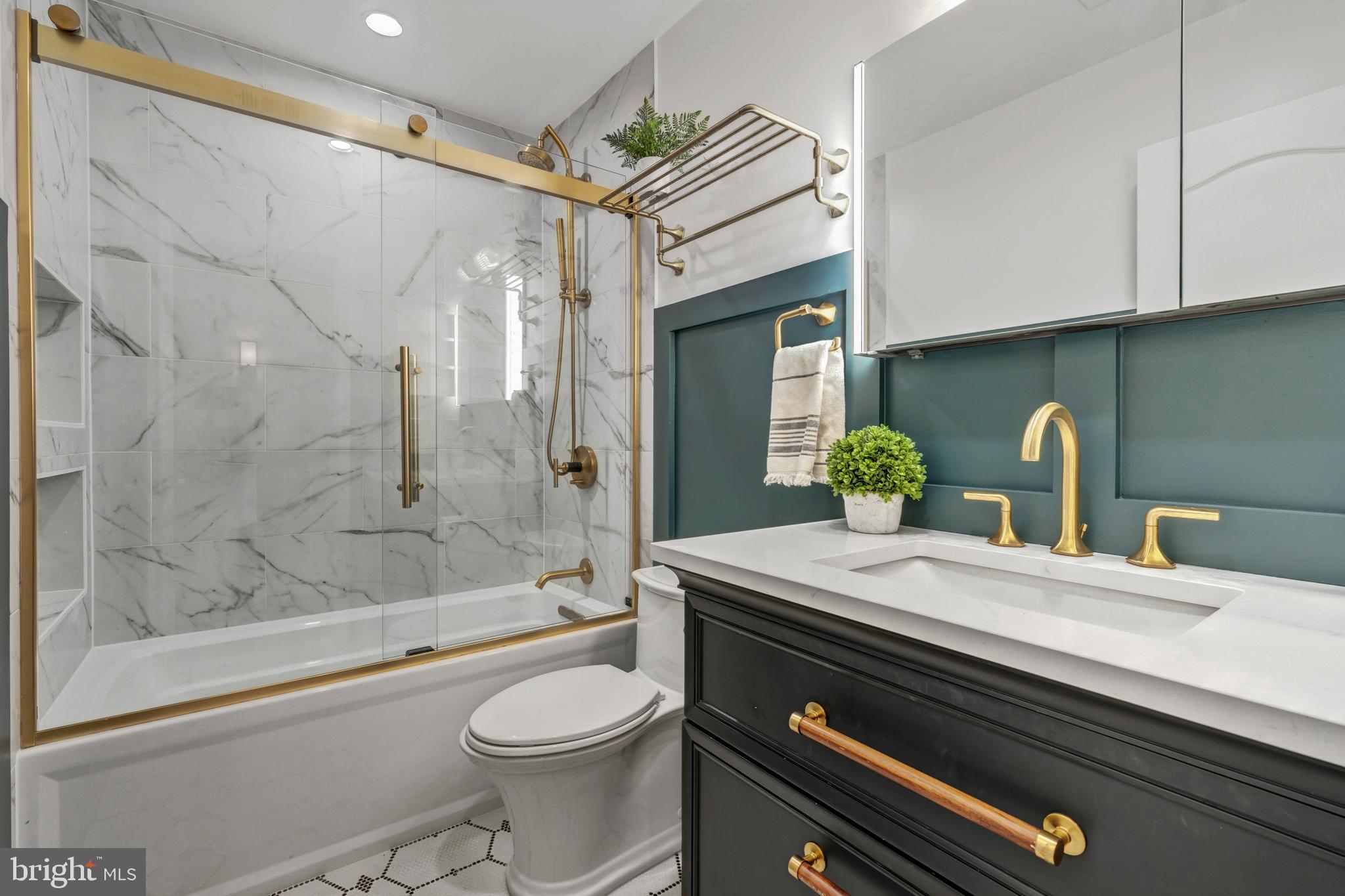 12027 Edgemere Circle Reston, VA 20190 - Photo 42 of 64