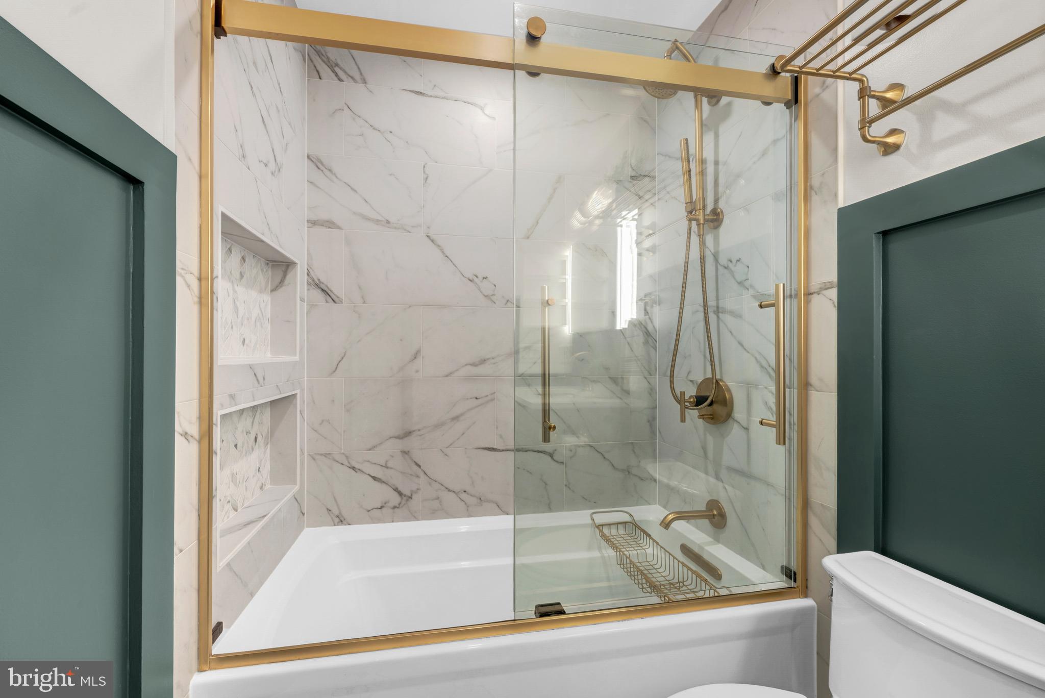 12027 Edgemere Circle Reston, VA 20190 - Photo 45 of 64