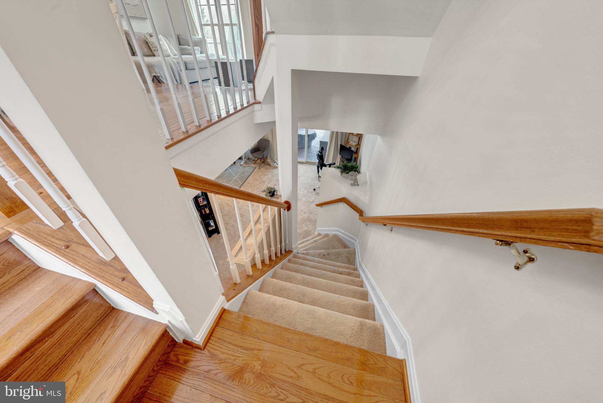 12027 Edgemere Circle Reston, VA 20190 - Photo 47 of 64