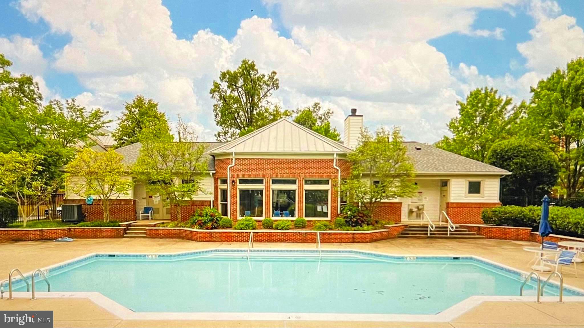 12027 Edgemere Circle Reston, VA 20190 - Photo 60 of 64 Community pool