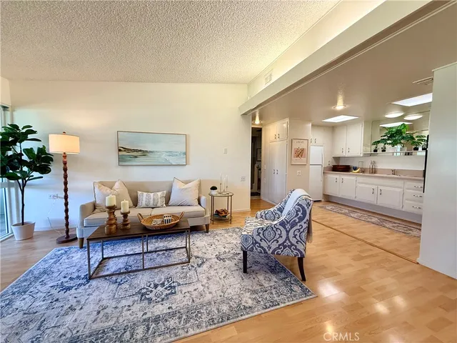 $349,000 | 13410 St Andrews Drive, Unit 70E, Seal Beach, CA 90740