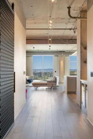 $6,000 | 2211 East Camelback Road, Unit 605, Phoenix, AZ 85016