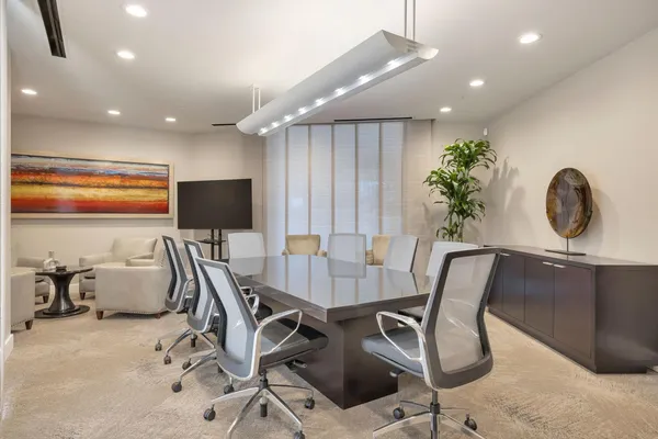 $6,000 | 2211 East Camelback Road, Unit 605, Phoenix, AZ 85016