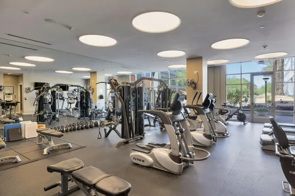 $6,000 | 2211 East Camelback Road, Unit 605, Phoenix, AZ 85016