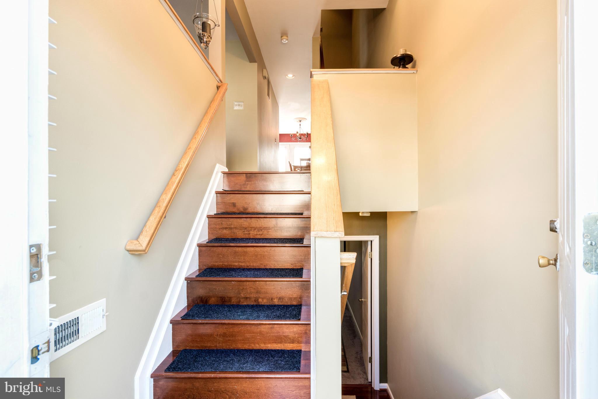 2403 Winding Ridge Road Odenton, MD 21113 - Photo 4 of 23 Interior (General)