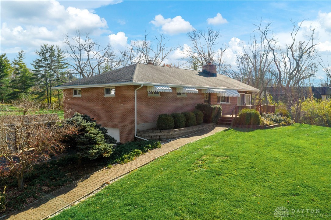 8856 Crossley Road Springboro, OH 45066 - Photo 11 of 27 Gallery Image 11