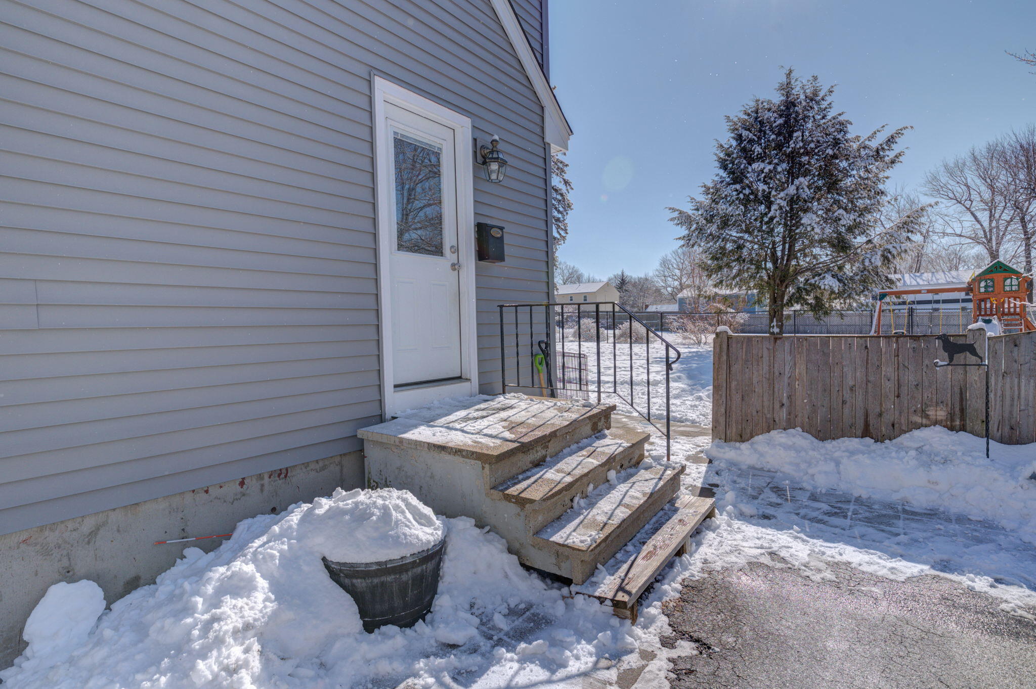 61 Alpine Road Portland, ME 04103 - Photo 32 of 37 36-web-or-mls-Pic#-36