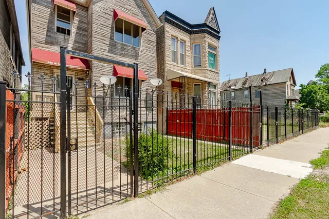 $215,000 | 648 West 60th Street, Chicago, IL 60621
