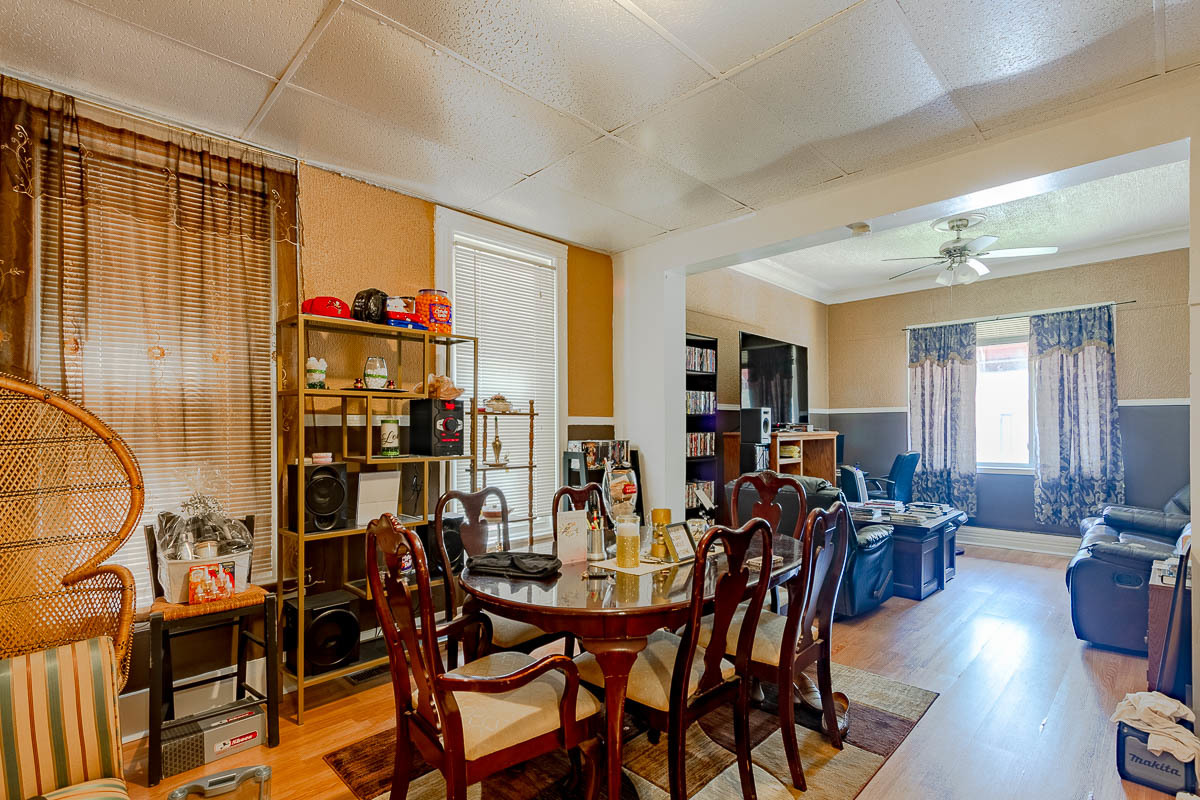 648 West 60th Street Chicago, IL 60621 - Photo 5 of 27