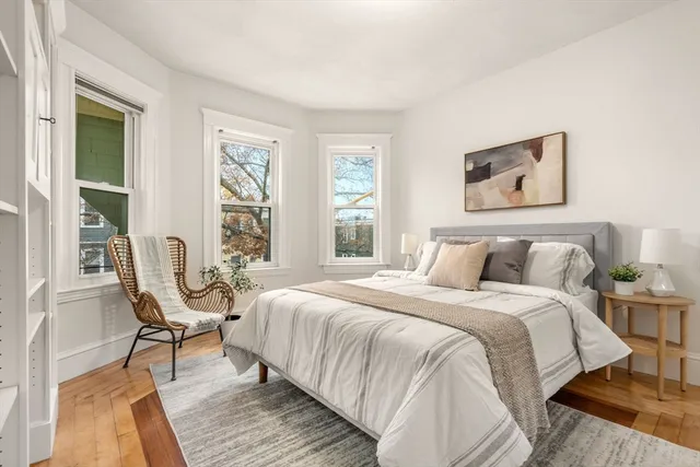 $895,000 | 24 Cambridge Terrace, Unit 2, Cambridge, MA 02140
