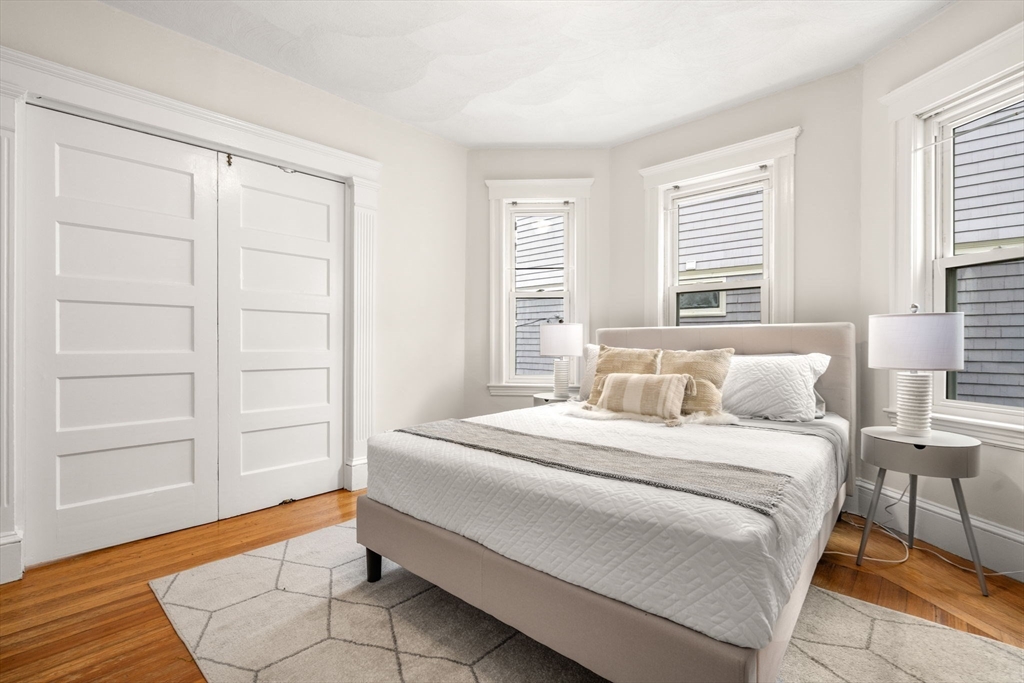 24 Cambridge Terrace, Unit 2 Cambridge, MA 02140 - Photo 12 of 27