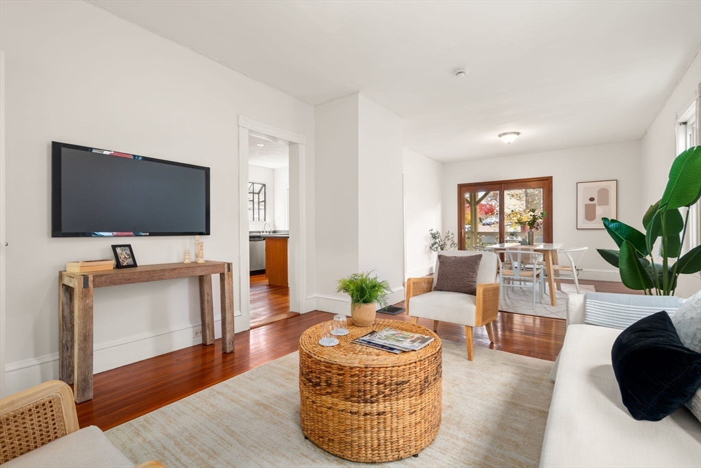 24 Cambridge Terrace, Unit 2 Cambridge, MA 02140 - Photo 17 of 27