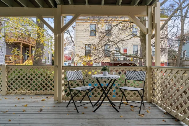 $895,000 | 24 Cambridge Terrace, Unit 2, Cambridge, MA 02140