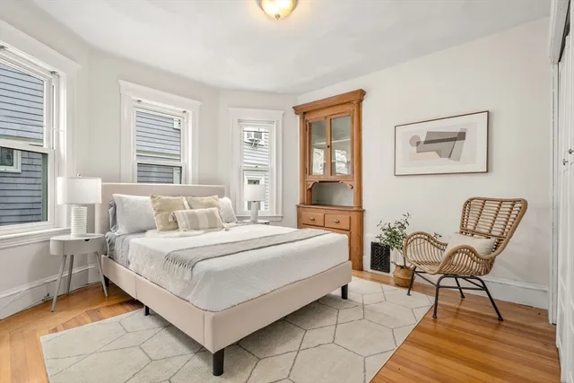 $895,000 | 24 Cambridge Terrace, Unit 2, Cambridge, MA 02140