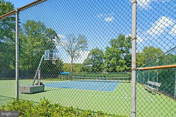 $2,200 | 52 Willow Court, Hamilton, NJ 08619