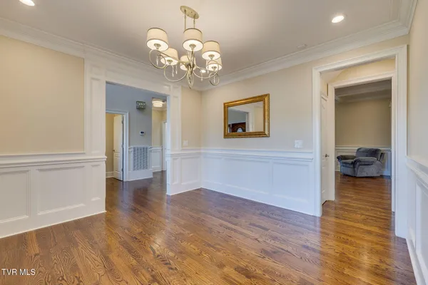 $997,000 | 5079 Rose Gardens Circle, Kingsport, TN 37660