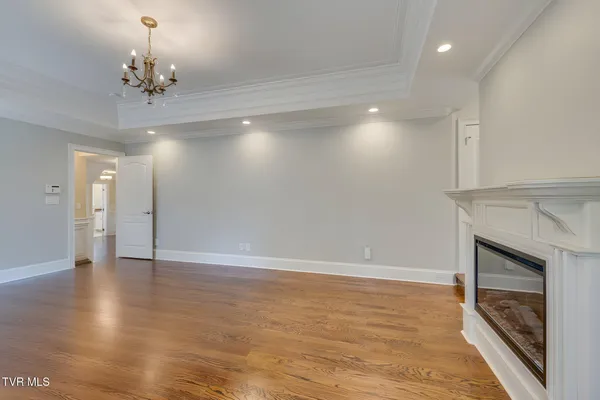 $997,000 | 5079 Rose Gardens Circle, Kingsport, TN 37660