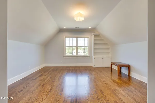 $997,000 | 5079 Rose Gardens Circle, Kingsport, TN 37660