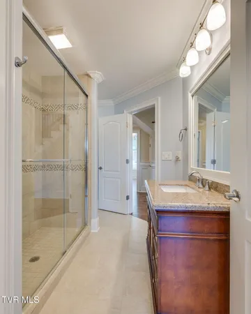 $997,000 | 5079 Rose Gardens Circle, Kingsport, TN 37660